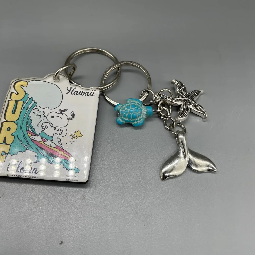 Peanuts Snoopy Hawaii Surf Aloha Keychain Turtle Starfish Whale Tail Charms 2016